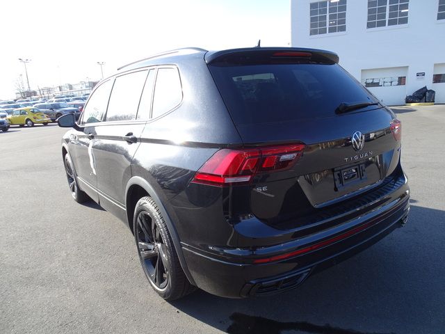 2024 Volkswagen Tiguan SE R-Line Black