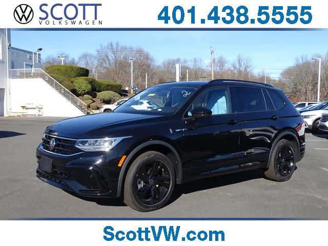 2024 Volkswagen Tiguan SE R-Line Black