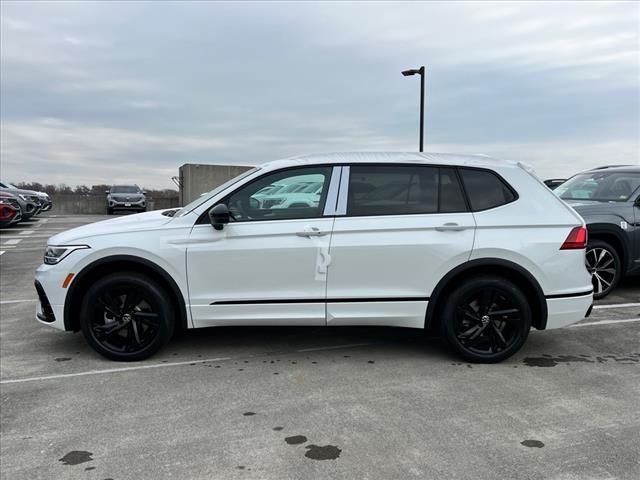 2024 Volkswagen Tiguan SE R-Line Black