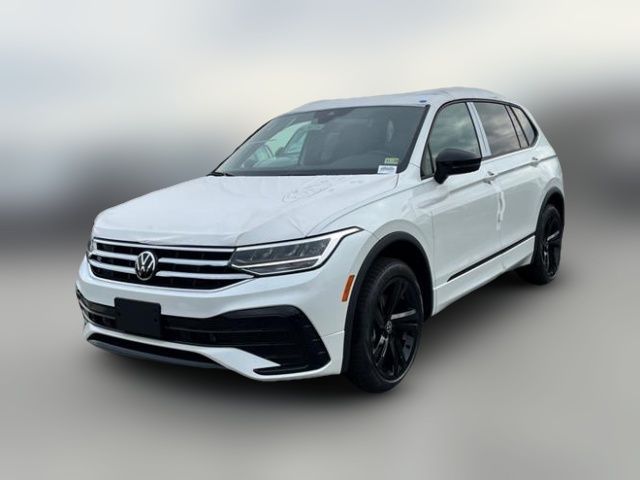 2024 Volkswagen Tiguan SE R-Line Black