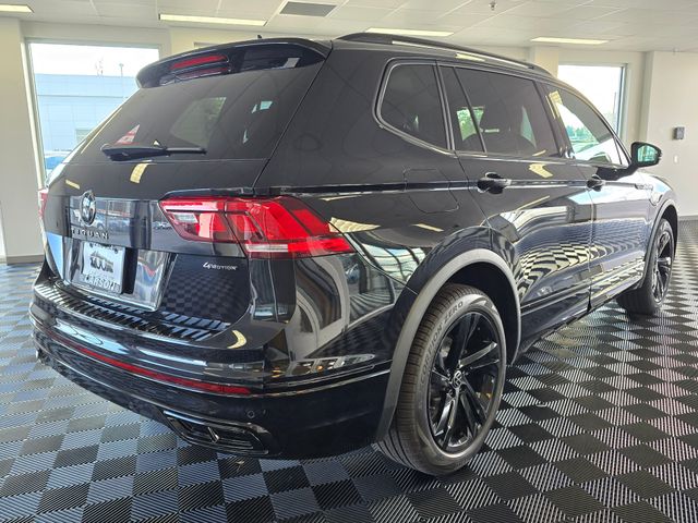 2024 Volkswagen Tiguan SE R-Line Black