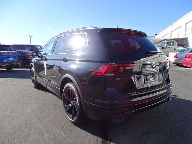 2024 Volkswagen Tiguan SE R-Line Black