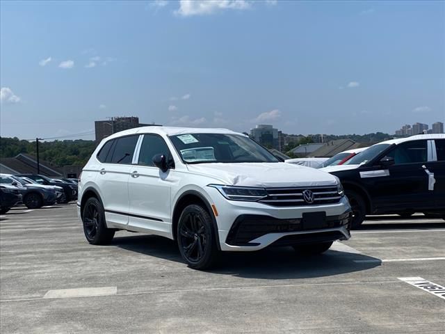 2024 Volkswagen Tiguan SE R-Line Black