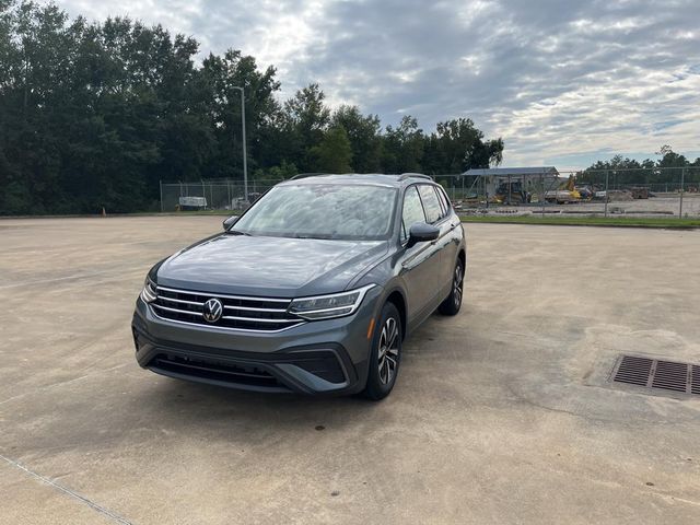 2024 Volkswagen Tiguan S