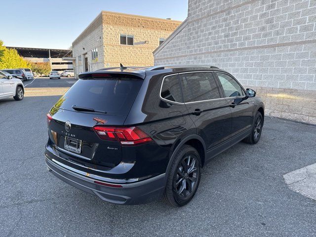 2024 Volkswagen Tiguan SE