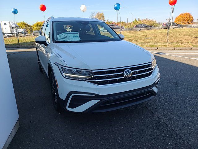 2024 Volkswagen Tiguan SE