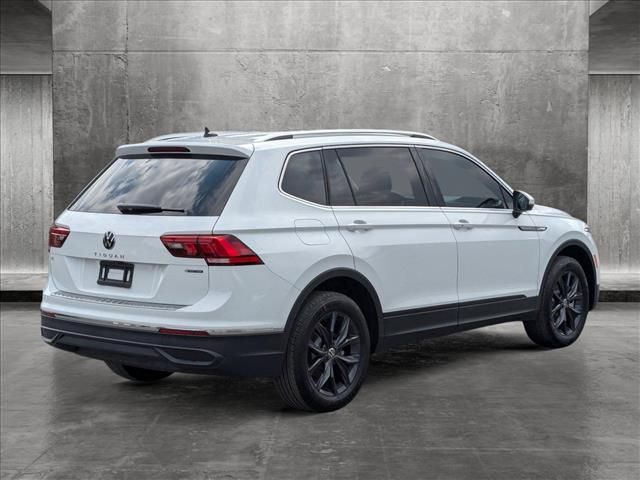 2024 Volkswagen Tiguan SE