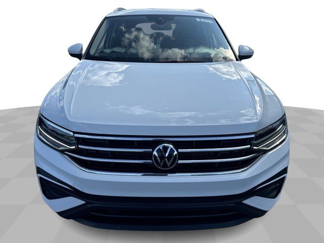 2024 Volkswagen Tiguan SE