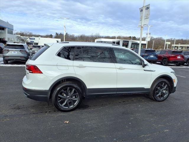 2024 Volkswagen Tiguan SE