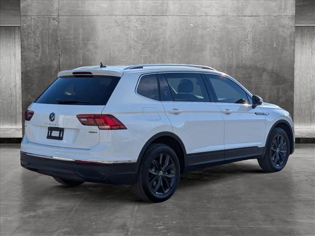 2024 Volkswagen Tiguan SE