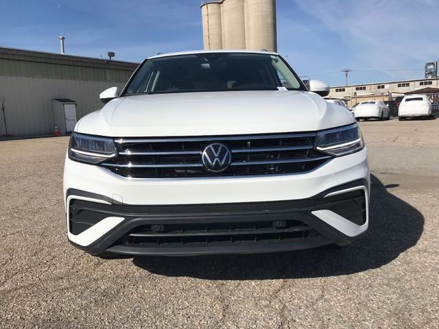 2024 Volkswagen Tiguan SE