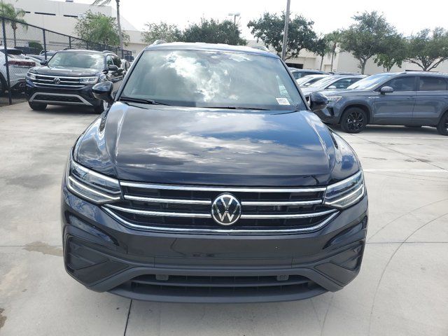 2024 Volkswagen Tiguan SE