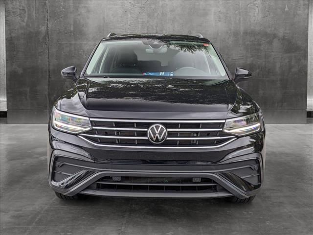 2024 Volkswagen Tiguan SE