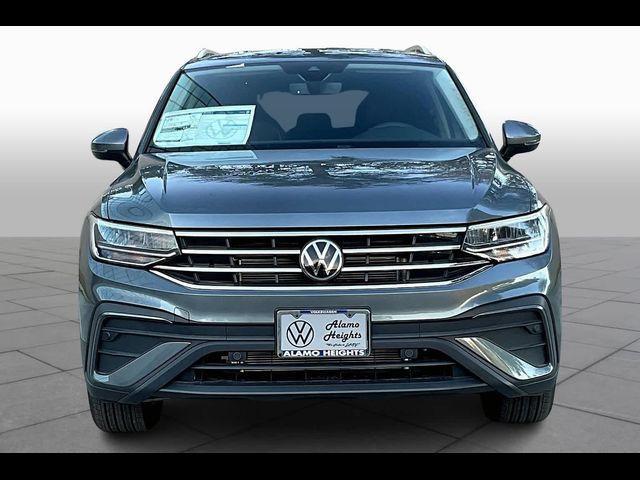 2024 Volkswagen Tiguan SE