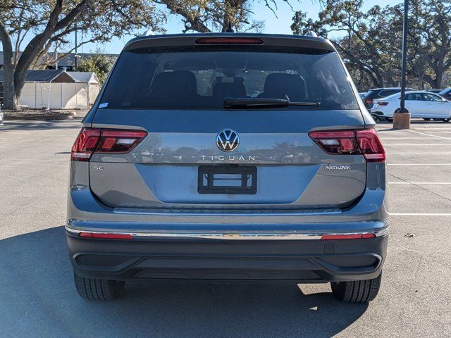 2024 Volkswagen Tiguan SE