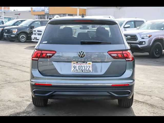 2024 Volkswagen Tiguan SE