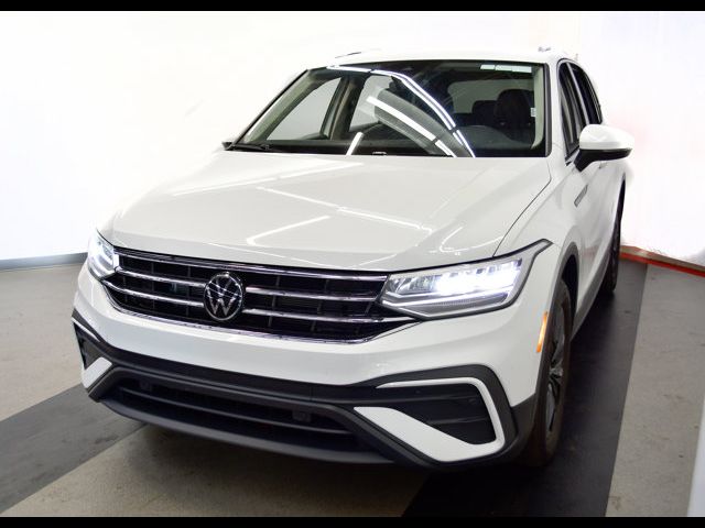 2024 Volkswagen Tiguan SE