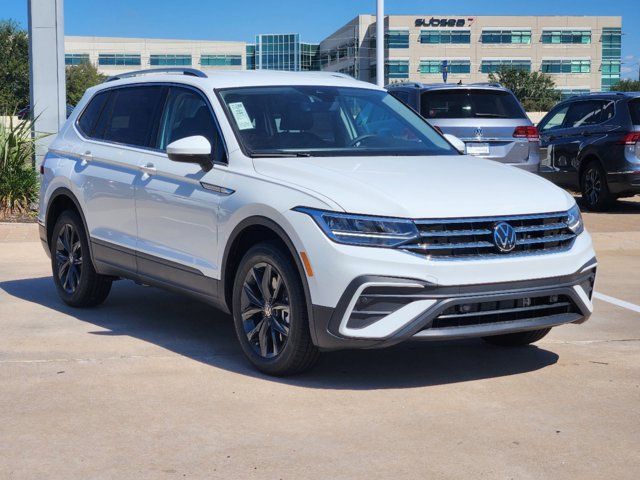 2024 Volkswagen Tiguan SE