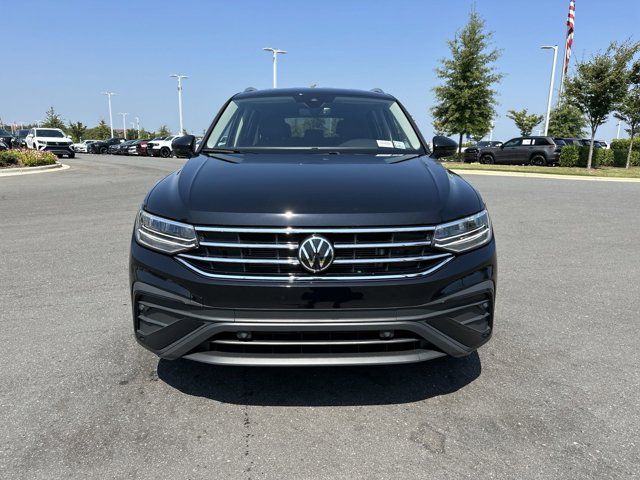 2024 Volkswagen Tiguan SE