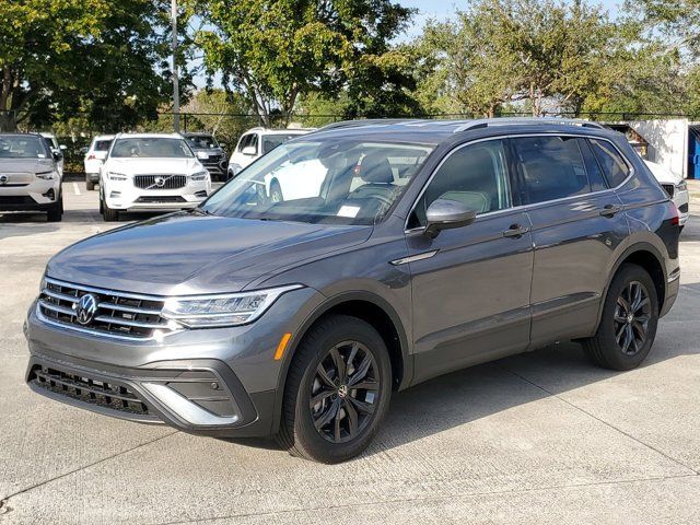 2024 Volkswagen Tiguan SE