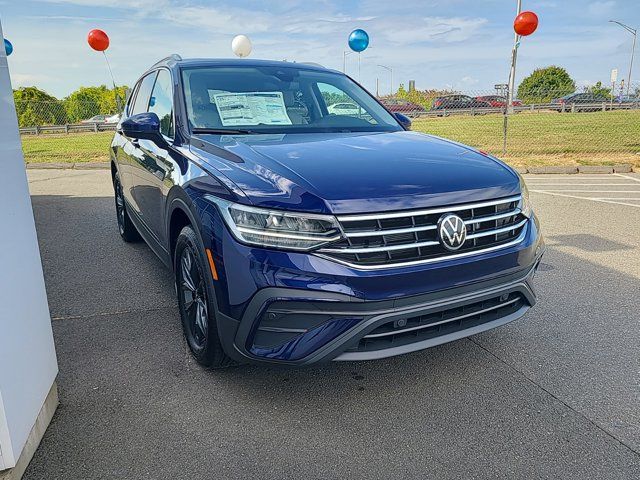 2024 Volkswagen Tiguan SE