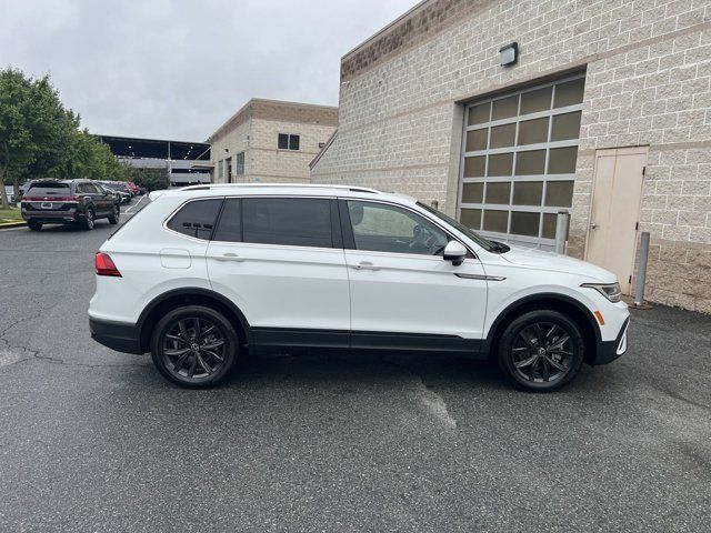 2024 Volkswagen Tiguan SE