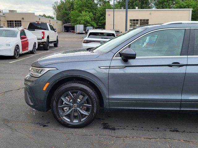 2024 Volkswagen Tiguan SE