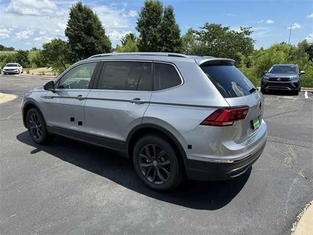 2024 Volkswagen Tiguan SE