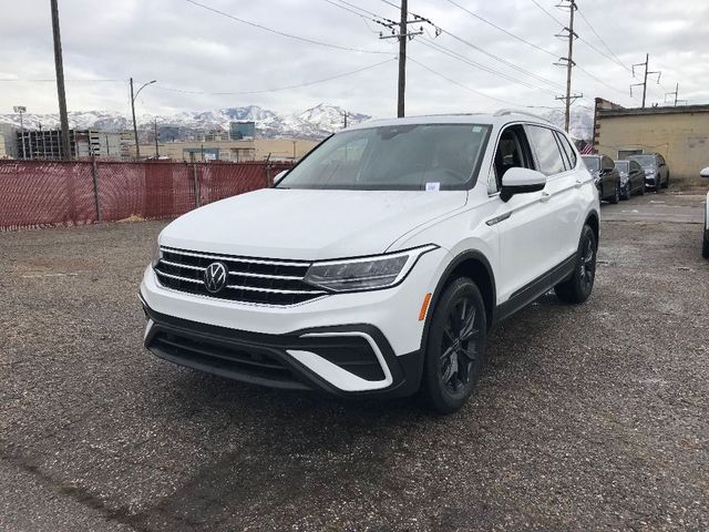 2024 Volkswagen Tiguan SE