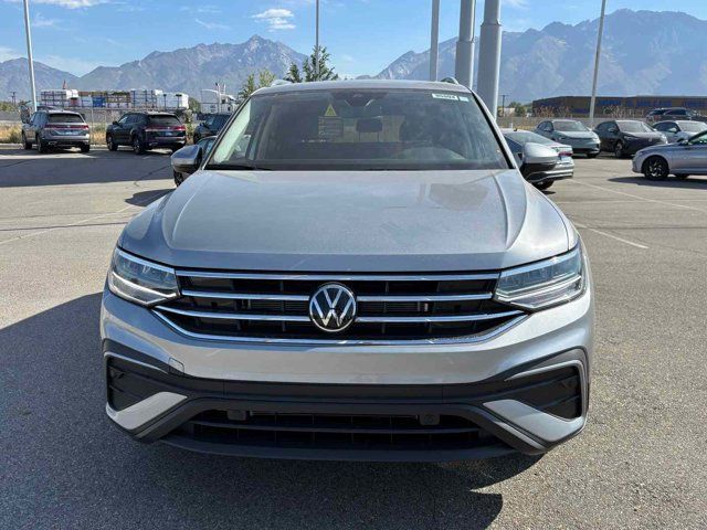 2024 Volkswagen Tiguan SE