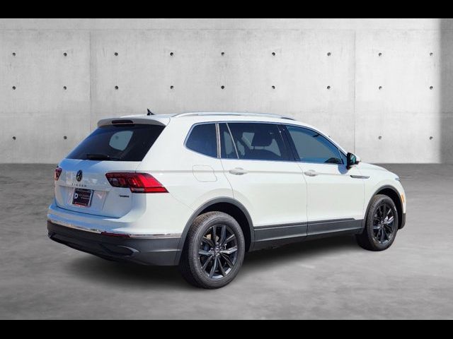 2024 Volkswagen Tiguan SE