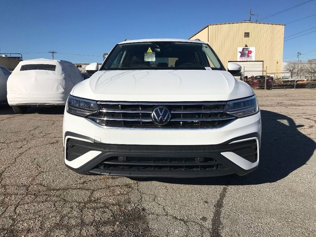 2024 Volkswagen Tiguan SE