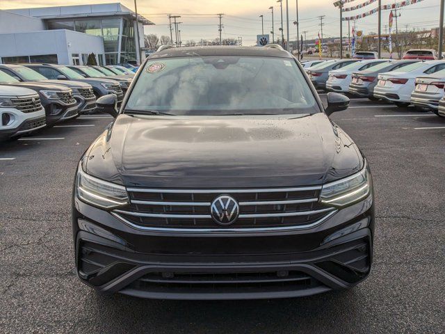 2024 Volkswagen Tiguan SE