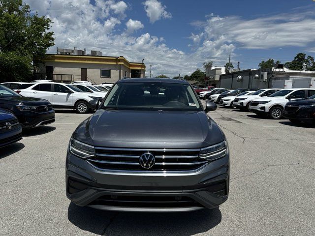 2024 Volkswagen Tiguan SE