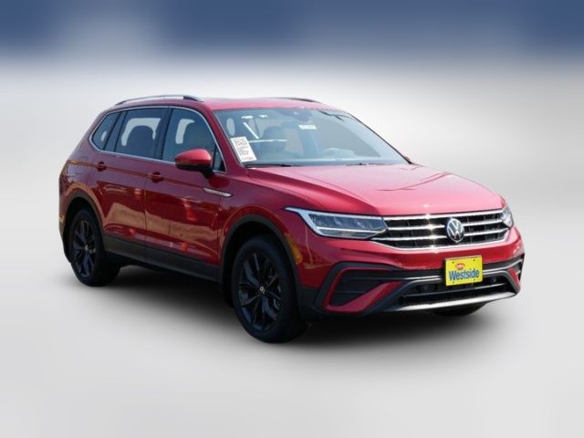 2024 Volkswagen Tiguan SE