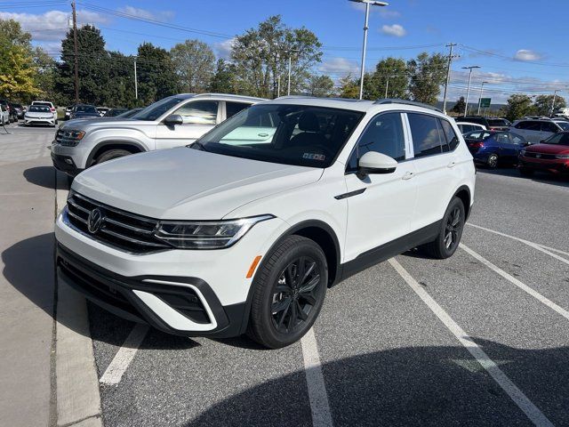 2024 Volkswagen Tiguan SE