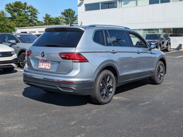 2024 Volkswagen Tiguan SE