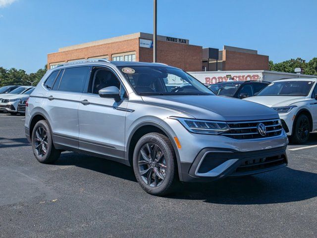 2024 Volkswagen Tiguan SE