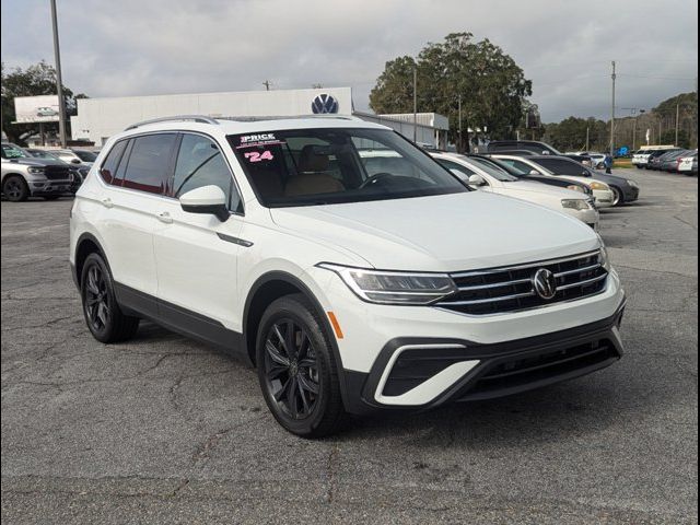 2024 Volkswagen Tiguan SE