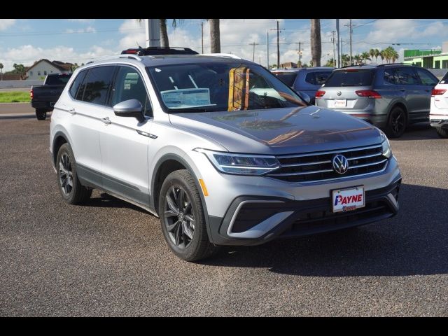 2024 Volkswagen Tiguan SE