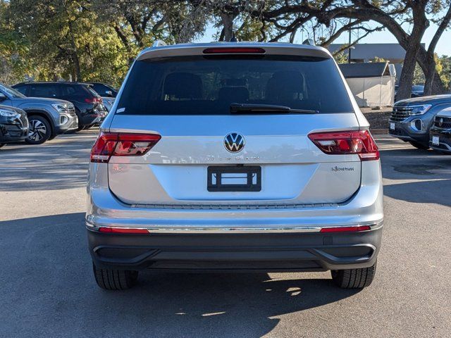 2024 Volkswagen Tiguan SE