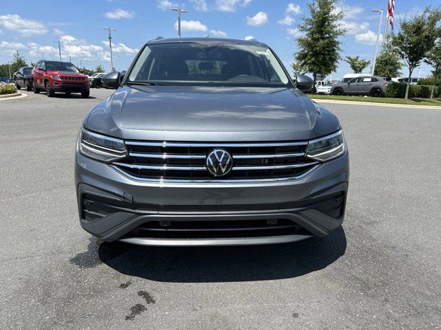 2024 Volkswagen Tiguan SE