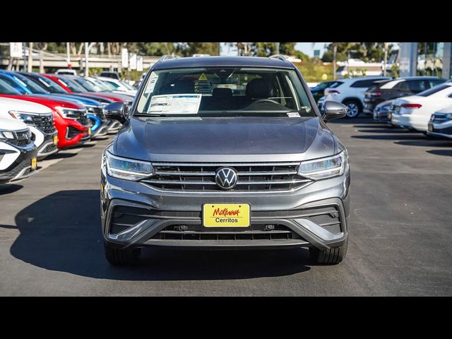 2024 Volkswagen Tiguan SE