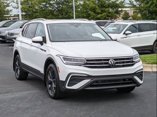 2024 Volkswagen Tiguan SE