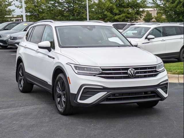 2024 Volkswagen Tiguan SE