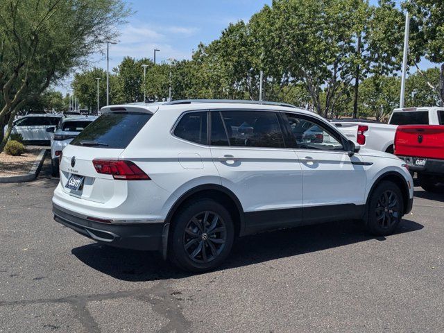 2024 Volkswagen Tiguan SE