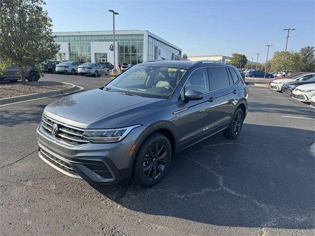 2024 Volkswagen Tiguan SE