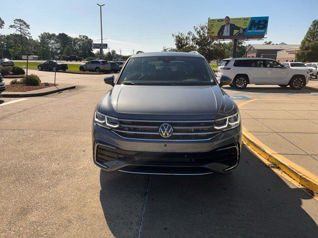 2024 Volkswagen Tiguan SEL R-Line