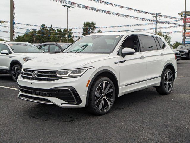 2024 Volkswagen Tiguan SEL R-Line