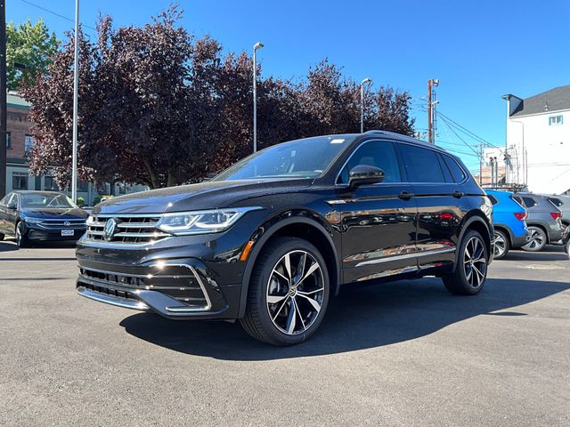 2024 Volkswagen Tiguan SEL R-Line